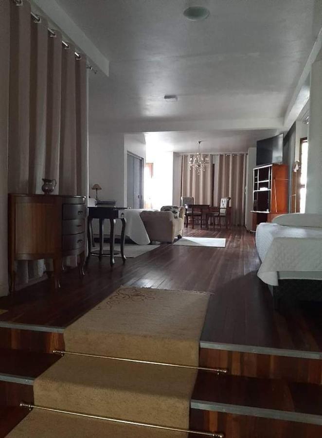 Rosa Cortiana Escalera Apartment Sao Gabriel  Bilik gambar